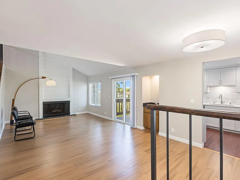 4635 Maytime Ln — Photo 4