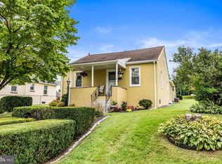 810 Montgomery Ave, Phoenixville, PA 19460