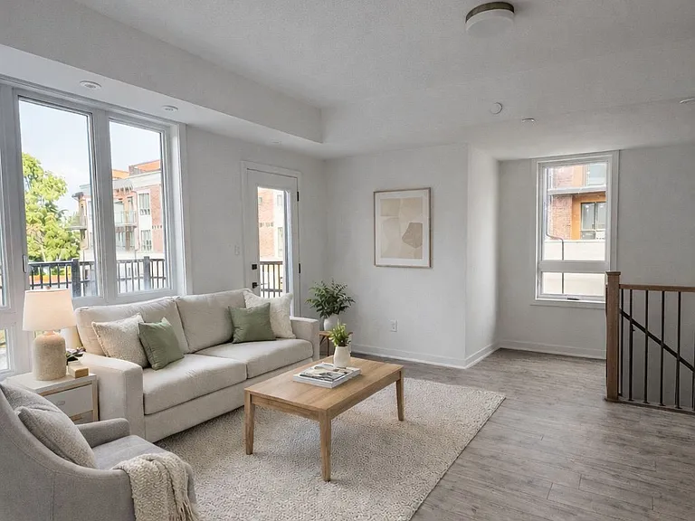 4035 Hickory Dr #25 — Photo 2