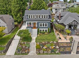 3453 Belvidere Ave SW, Seattle, WA 98126