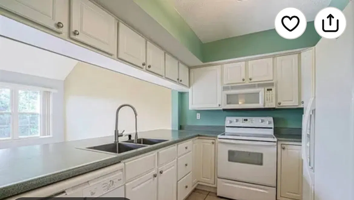 2 bed, 2.0 bath, 1649 sqft, $2,400 — Photo 4