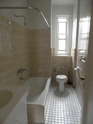 Rented by Bohemia Realty Group | media 31