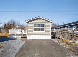 34 Violet St, Saint John, NB E2M5M3
