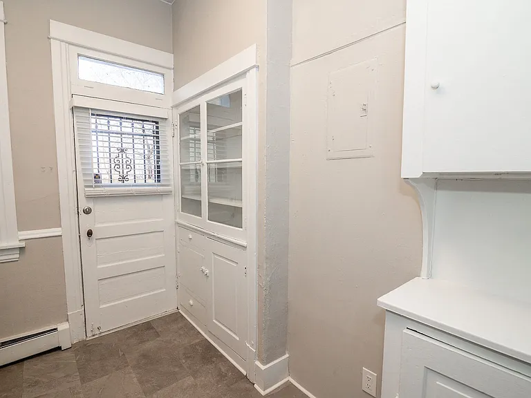 Ogden Park Townhomes — Photo 25