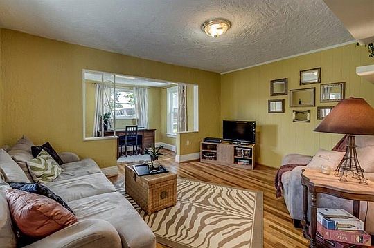 4th image of 12 Glenna Ct