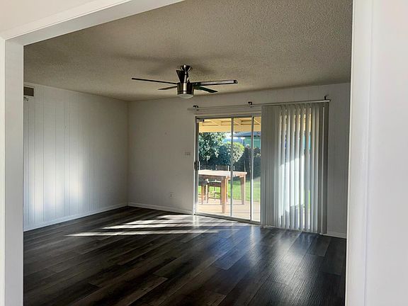 3rd image of 2617 W Sussex Way