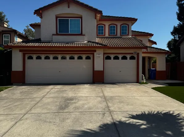8284 Oakbark Ct, Elk Grove, CA 95758