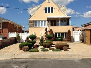 16314 96th St, Howard Beach, NY 11414