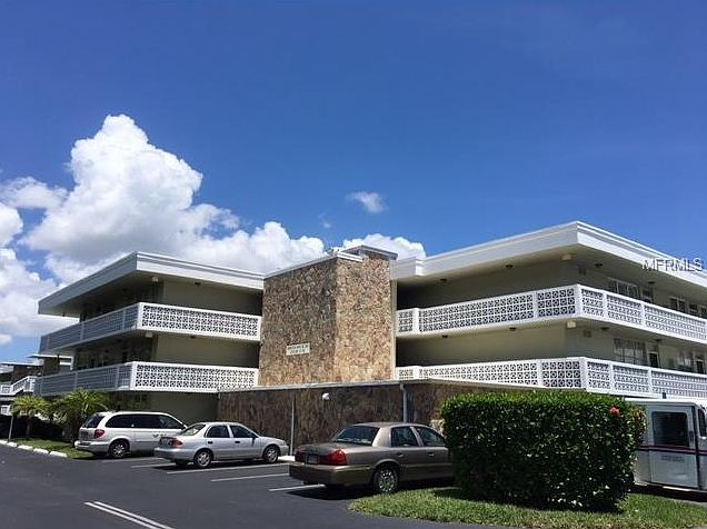1st image of 4710 Bay St NE APT 205