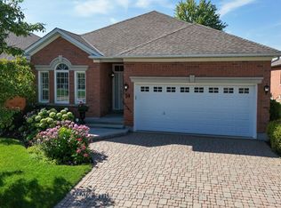 54 Couples Gallery Whitchurch, Whitchurch Stouffville, ON L4A 1M6