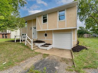 8465 Dovercrest Ct, Galloway, OH