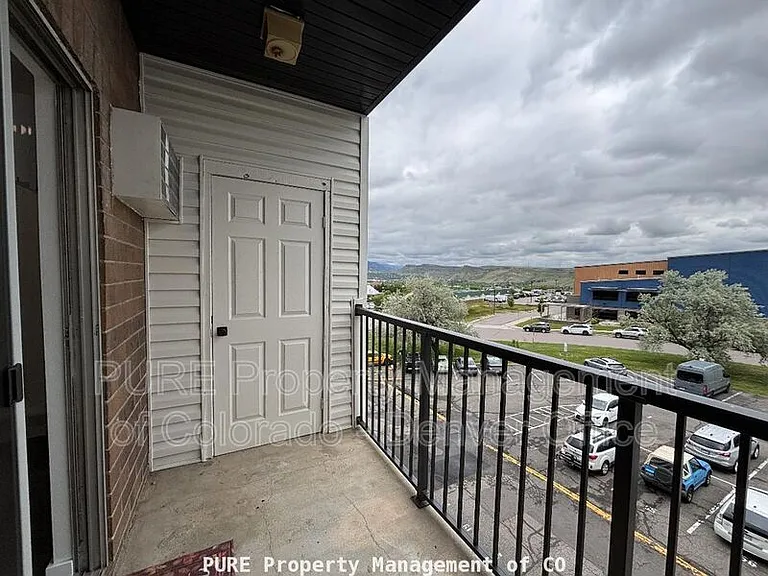 1150 Golden Cir #409 — Photo 2