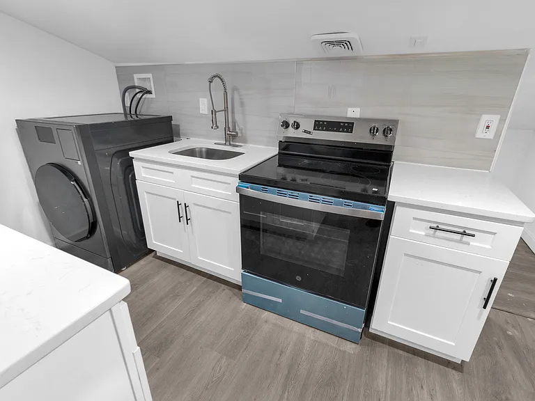100 Haledon Ave #3 — Photo 5