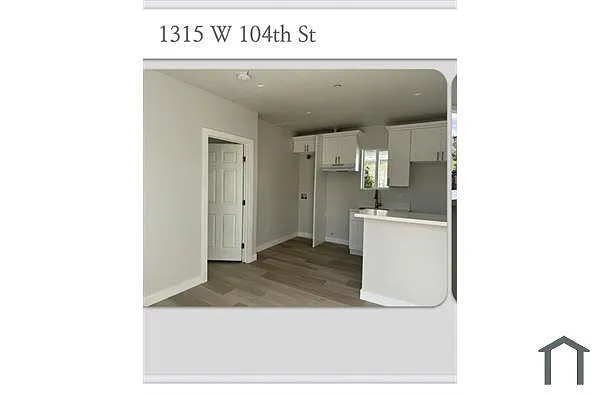 Building Photo - 1315 W 104th St #QUARTER