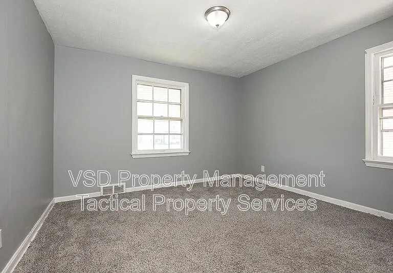 20115 Libby Rd — Photo 15