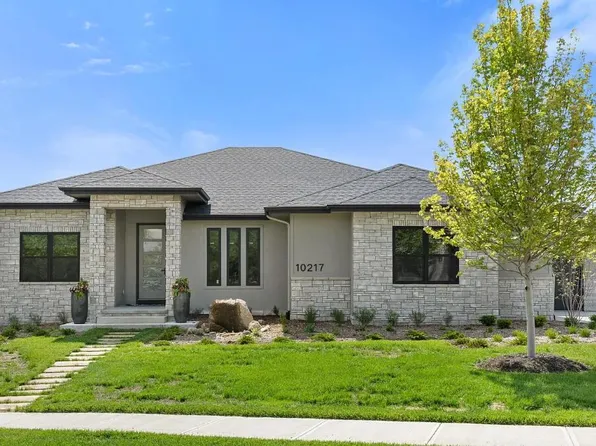 10217 S 183rd Avenue Cir, Omaha, NE 68136
