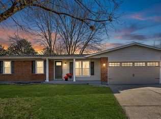1110 Cypress Dr, O'Fallon, MO 63366