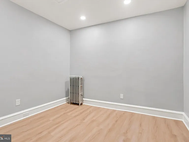 5548 Ridge Ave #2 — Photo 7