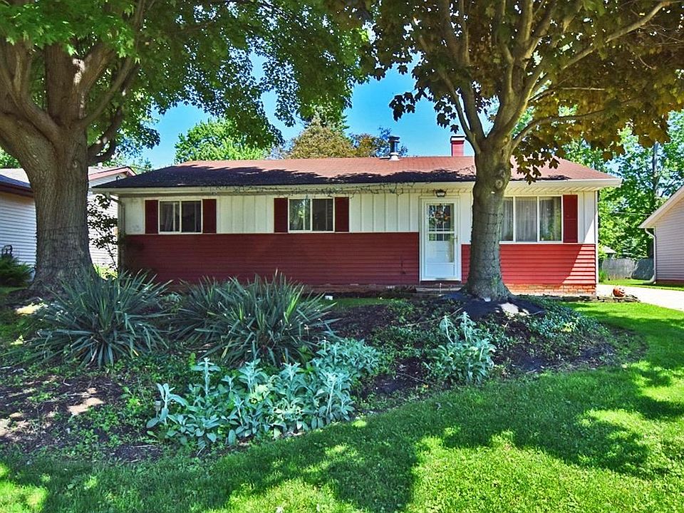 1st image of 35489 King Dr