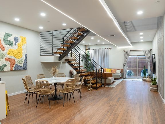 2nd image of 2213 Amber St #2213