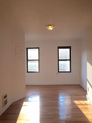 Rented by J Misrahi Realty Corp | media 23