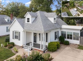 307 W Schuetz St, Lebanon, IL