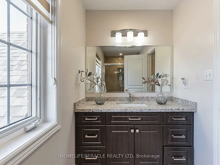 2343 Falling Green Dr — Photo 28