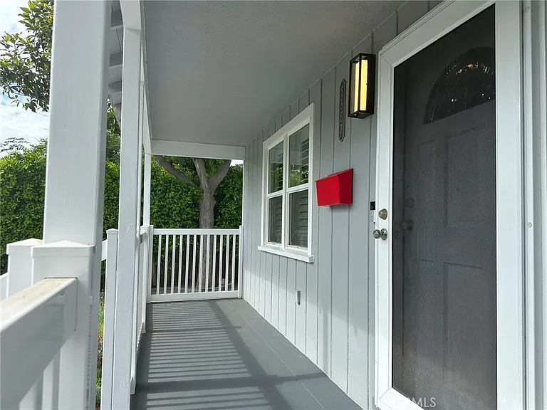 5857 Balcom Ave — Photo 2