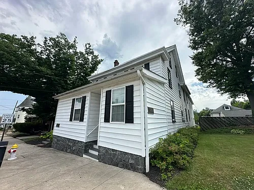 308 N Main St #D Photo 1 308 N Main St #D Photo 1