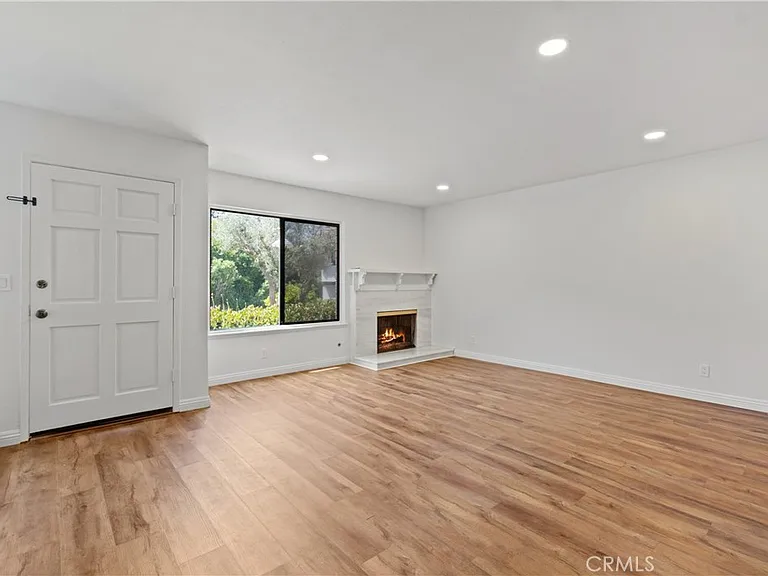 28191 Ridgecove Ct S — Photo 2