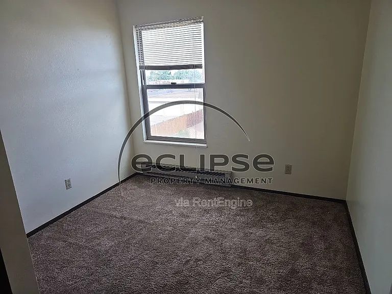 2211 Vigil Way #8 — Photo 12