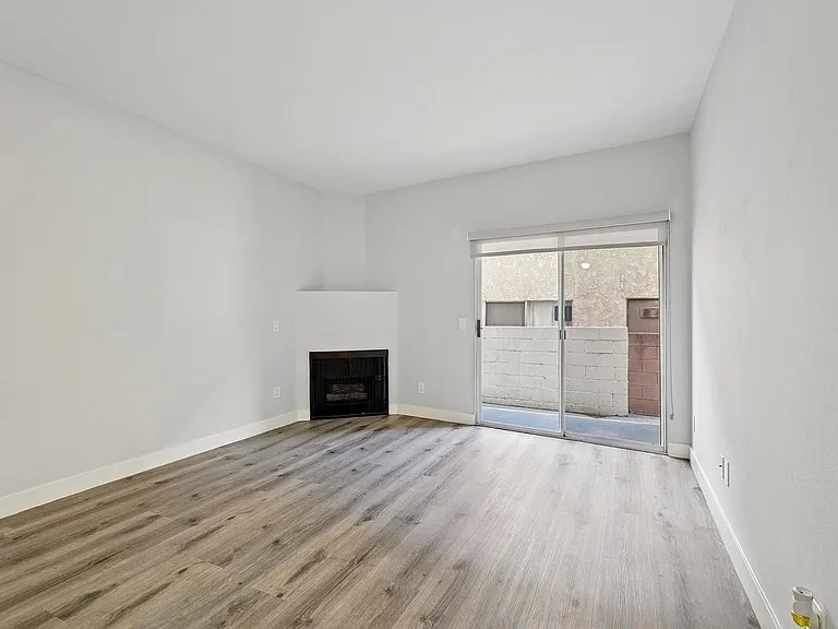 Sylvan Apartments — Photo 10