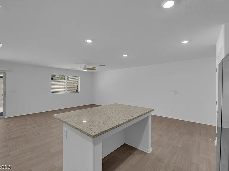 6088 S Tomsik St — Photo 9