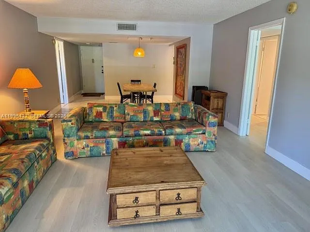 16300 Golf Club Rd #208 — Photo 3