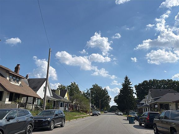 5th image of 1359 N Tuxedo St