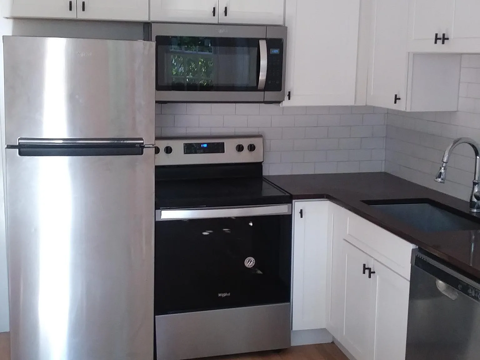 1 bed, 625 sqft, $1,499 — Photo 1