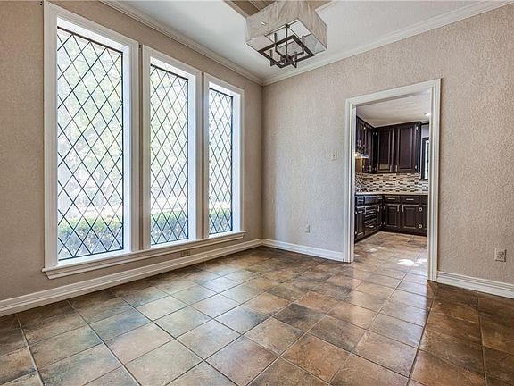 4th image of 609 Wisterglen Dr