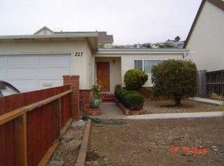227 Clifton Rd, Pacifica, CA 94044