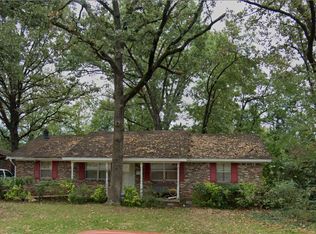 417 Springwood Dr, Little Rock, AR 72211