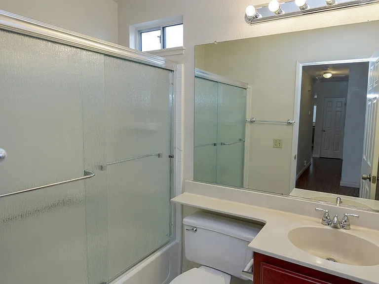 2112 Goldstone Way — Photo 19