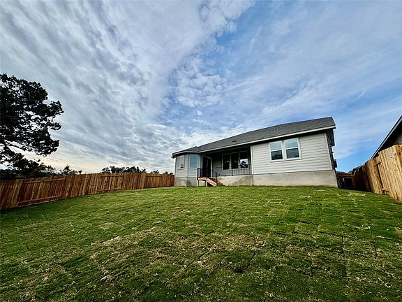5th image of 238 Cathedral Mountain Dr