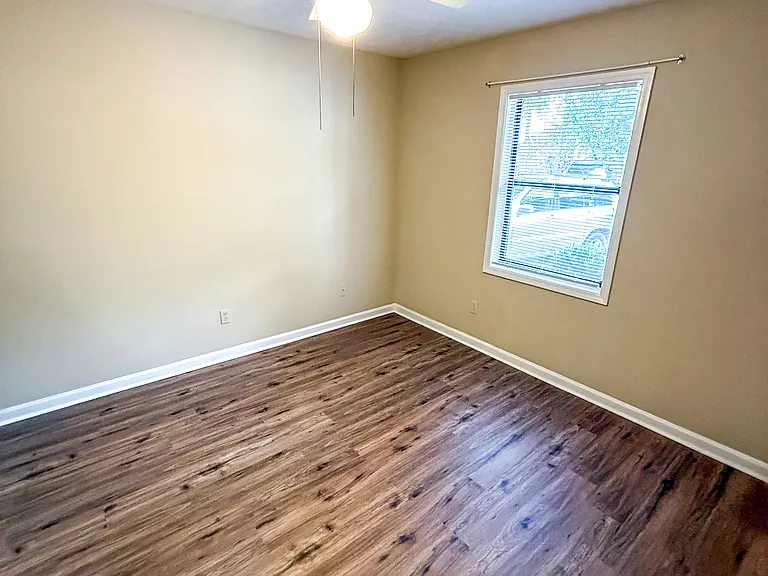 159 Burton St #5 — Photo 2