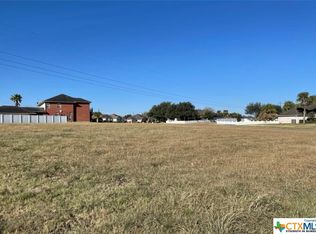 401 Creekridge Dr, Victoria, TX 77904