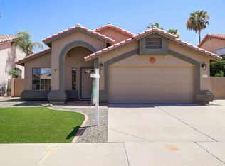 4427 E Meadow Dr, Phoenix, AZ 85032
