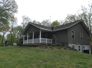 3428 Russell Dr, Red Bud, IL 62278