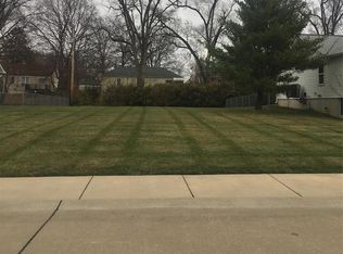 4528 Edmundson Rd, Saint Louis, MO 63134