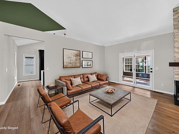 4th image of 51679 Stoneham Way