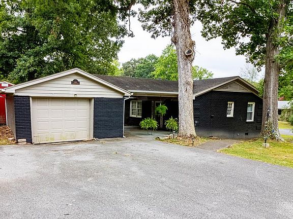 4th image of 954 McPherson Dr
