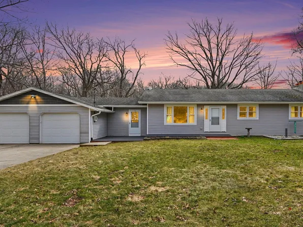 1355 W Pine River Rd, Breckenridge, MI 48615