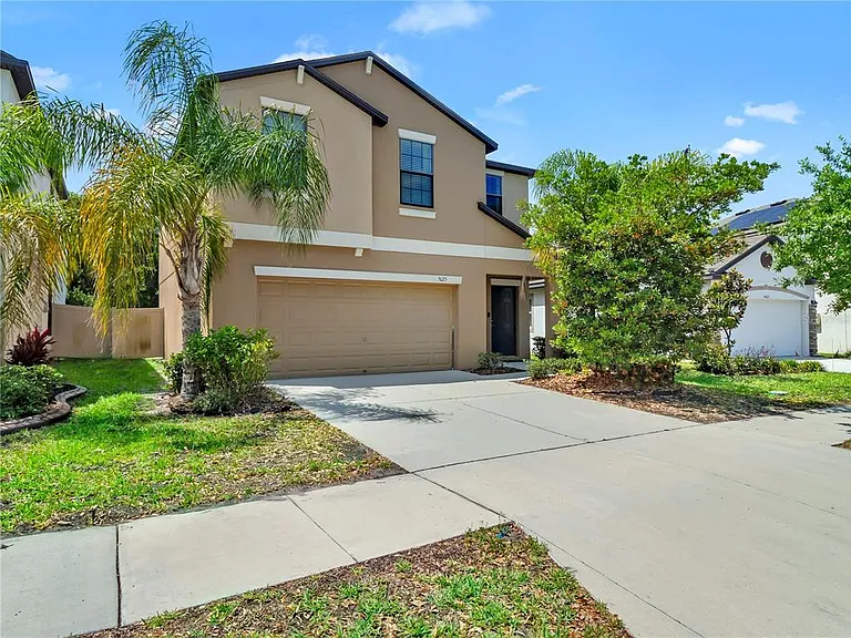 5025 Brickwood Rise Dr — Photo 1